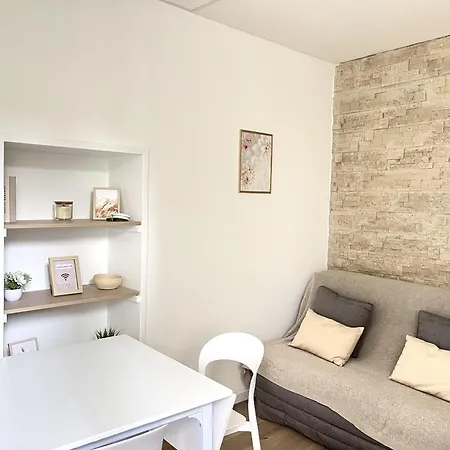 Appartement De Charme Au Cœur De Montendre